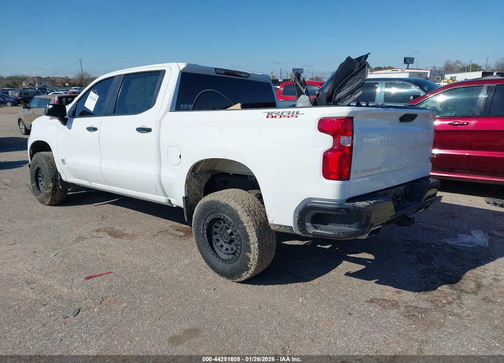 2023 CHEVROLET SILVERADO 1500 4WD  SHORT BED LT TRAIL BOSS VIN: 3GCUDFED6PG265189
