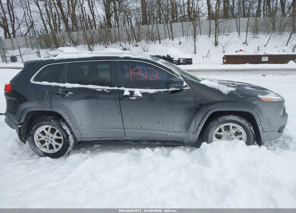 2018 JEEP CHEROKEE LATITUDE PLUS 4X4 VIN: 1C4PJMLB6JD571678