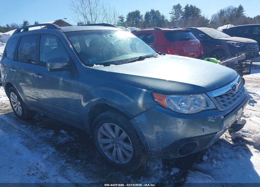 2011 SUBARU FORESTER 2.5X PREMIUM VIN: JF2SHADC4BH777685
