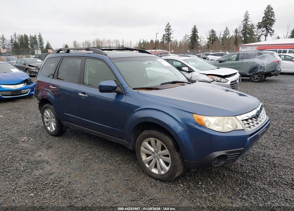 2012 SUBARU FORESTER 2.5X PREMIUM VIN: JF2SHADCXCH467929