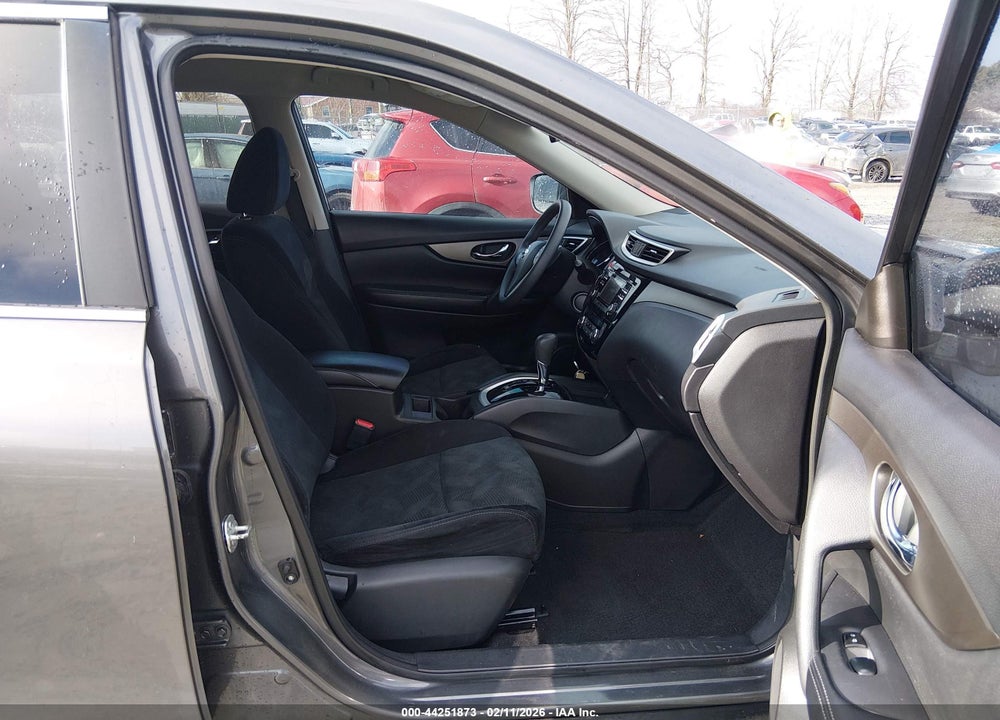 2015 NISSAN ROGUE SV VIN: 5N1AT2MV3FC819813
