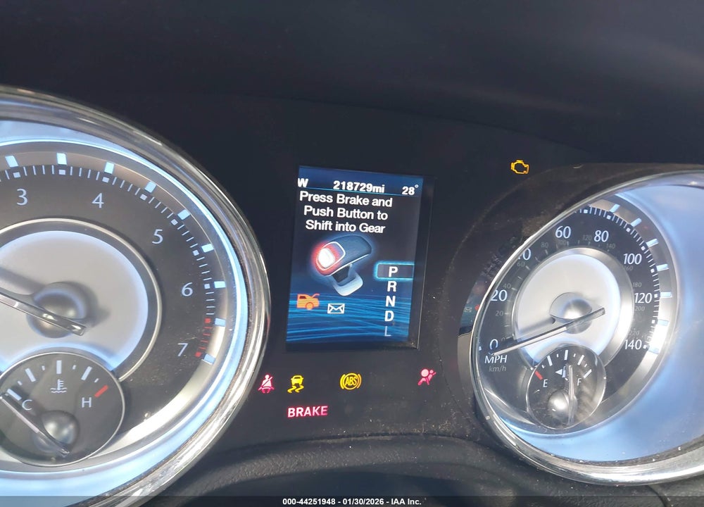 2012 CHRYSLER 300 VIN: 2C3CCAAG4CH202074