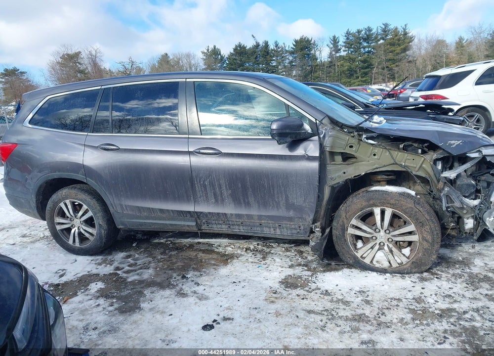 2017 HONDA PILOT EX-L VIN: 5FNYF6H51HB081480