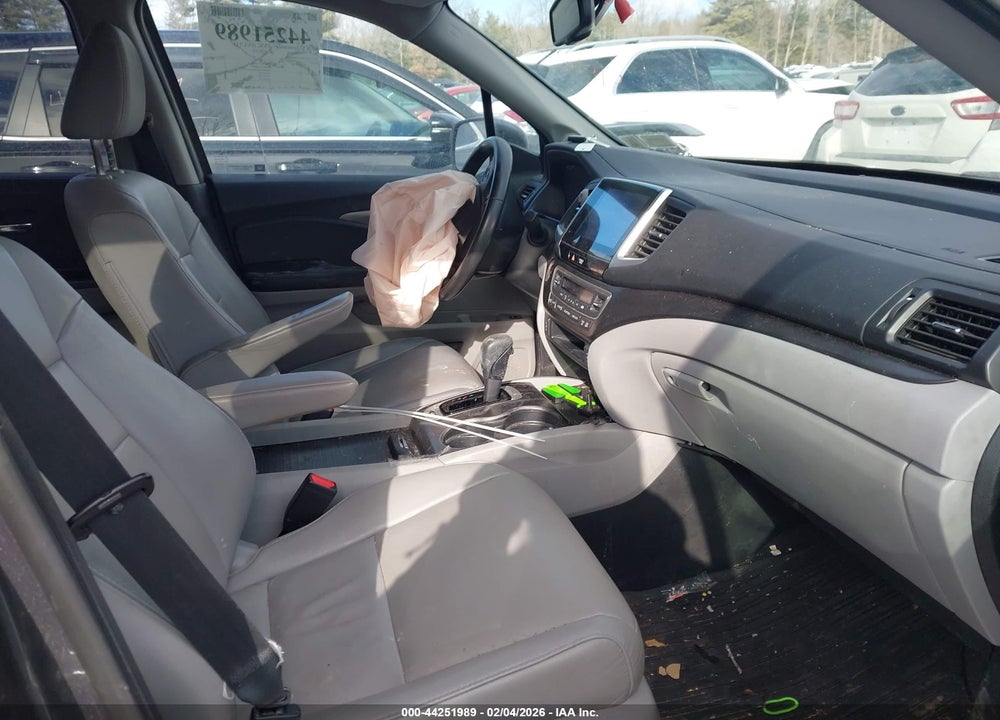 2017 HONDA PILOT EX-L VIN: 5FNYF6H51HB081480