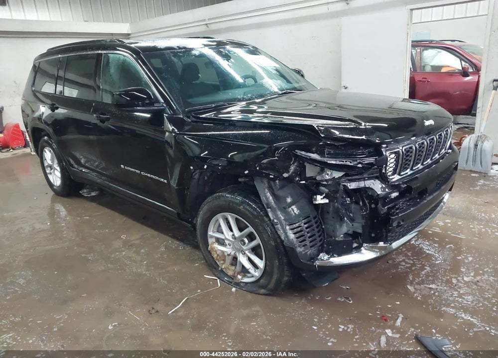 2025 JEEP GRAND CHEROKEE L LAREDO X 4X4 VIN: 1C4RJKAG2S8673369
