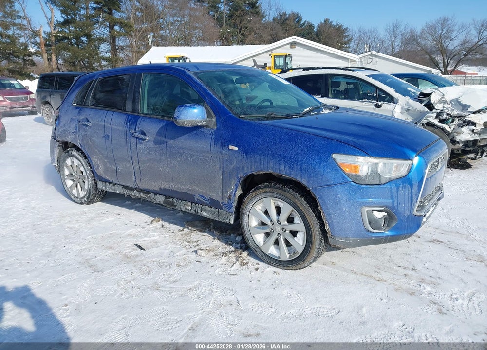 2015 MITSUBISHI OUTLANDER SPORT ES VIN: 4A4AR3AU2FE052182
