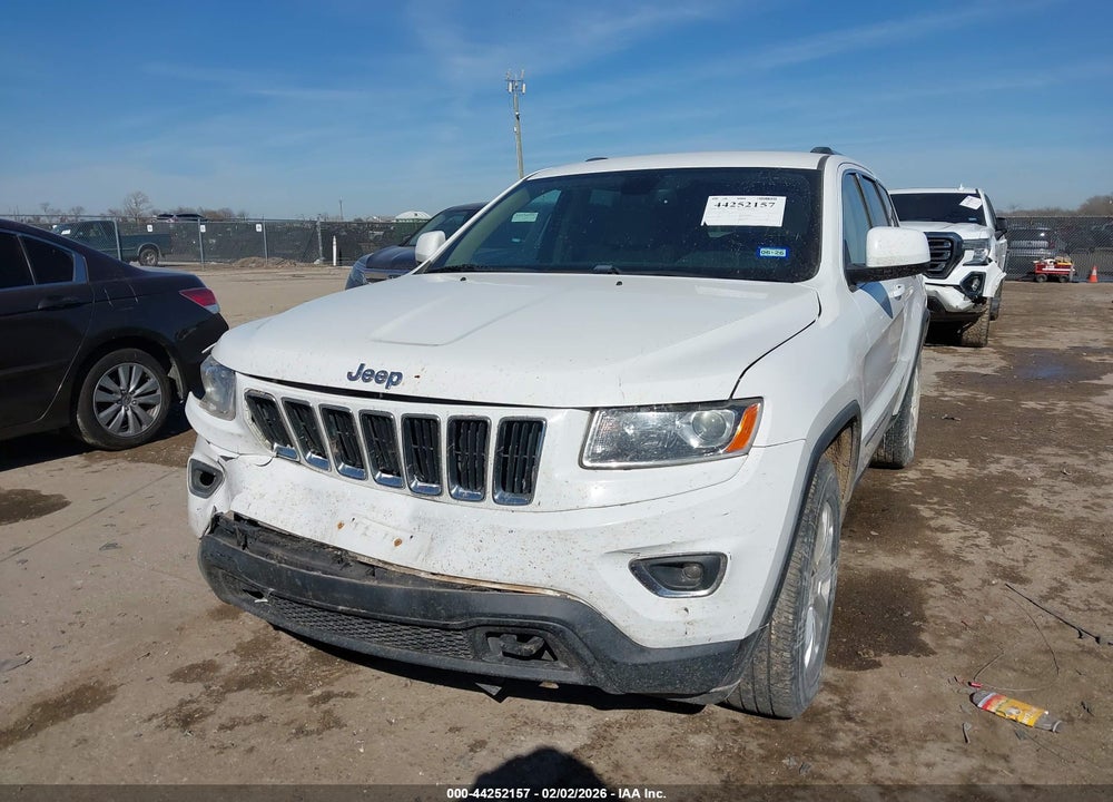 2015 JEEP GRAND CHEROKEE LAREDO VIN: 1C4RJFAGXFC661528