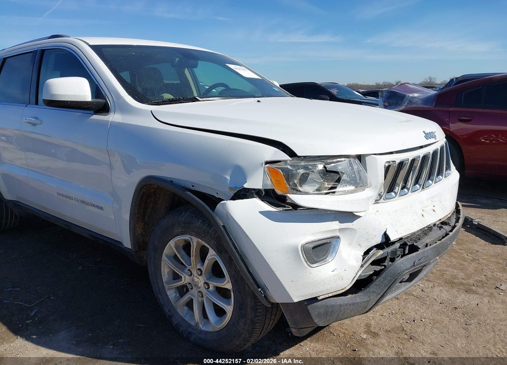 2015 JEEP GRAND CHEROKEE LAREDO VIN: 1C4RJFAGXFC661528