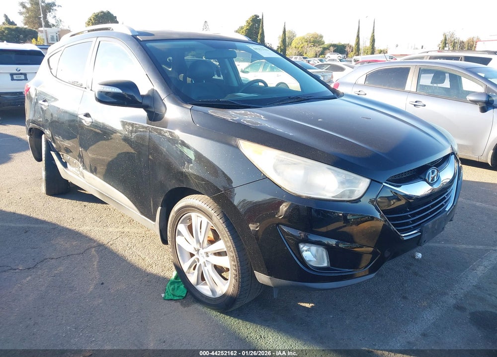 2010 HYUNDAI TUCSON LIMITED VIN: KM8JU3AC1AU061429