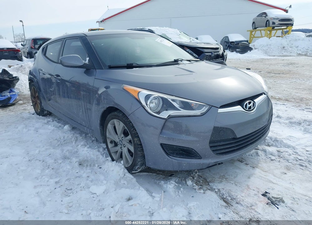 2016 HYUNDAI VELOSTER VIN: KMHTC6AD9GU260033