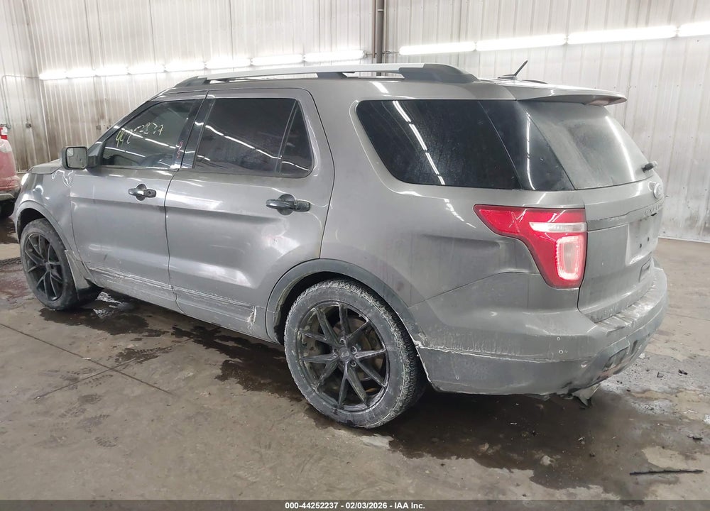 2012 FORD EXPLORER XLT VIN: 1FMHK8D86CGA22801