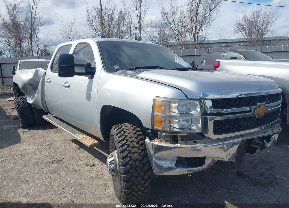 2013 CHEVROLET SILVERADO 3500HD LTZ VIN: 1GC4K1C85DF167430