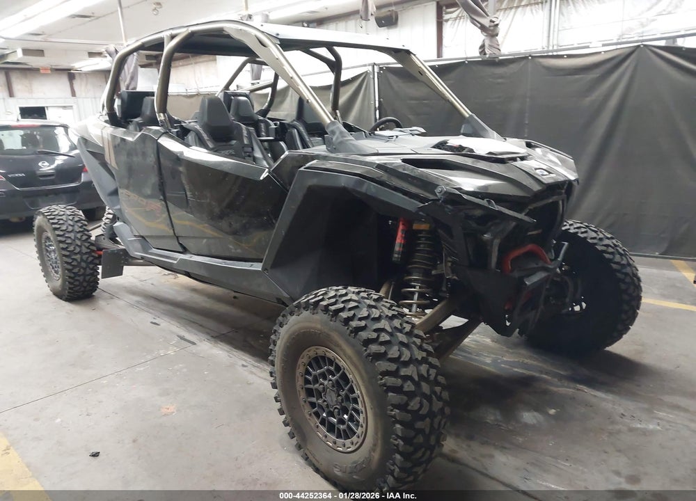 2025 POLARIS RZR PRO R 4 ULTIMATE VIN: 3NSR4D2K9SG140126