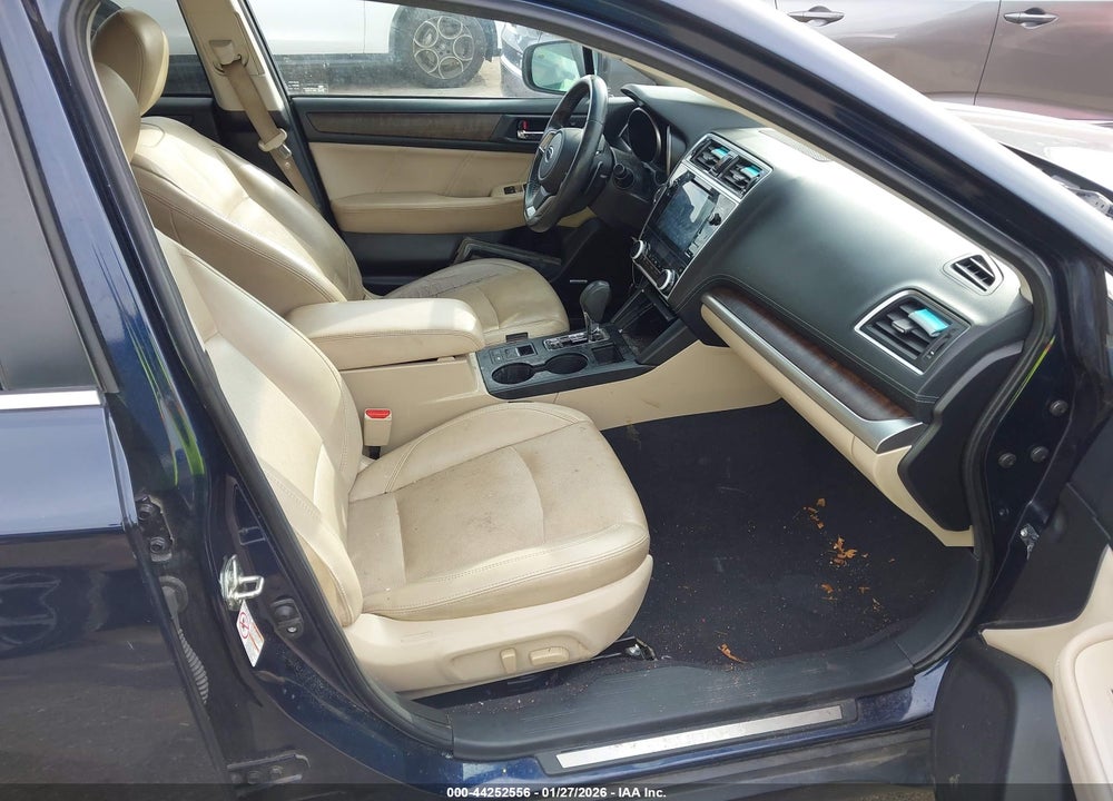2018 SUBARU OUTBACK 2.5I LIMITED VIN: 4S4BSAKC9J3251238