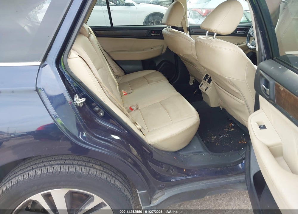 2018 SUBARU OUTBACK 2.5I LIMITED VIN: 4S4BSAKC9J3251238