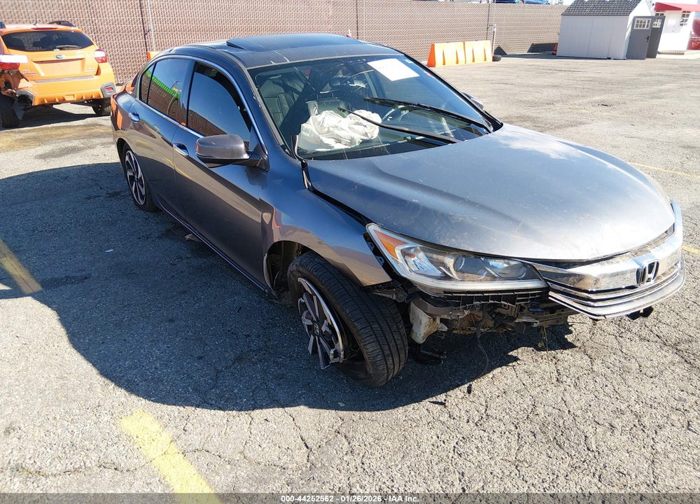 2017 HONDA ACCORD EX-L V6 VIN: 1HGCR3F82HA038385