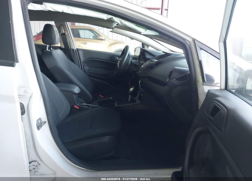 2019 FORD FIESTA SE VIN: 3FADP4EJ0KM121901
