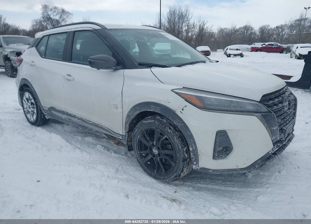 2024 NISSAN KICKS SR XTRONIC CVT VIN: 3N1CP5DV3RL529974