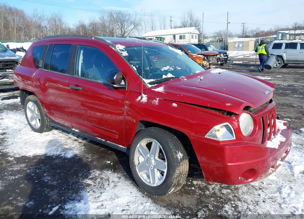 2008 JEEP COMPASS SPORT VIN: 1J8FF47WX8D631720