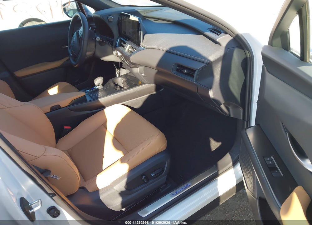 2025 LEXUS UX 300H PREMIUM VIN: JTHUCJDH9S2008909
