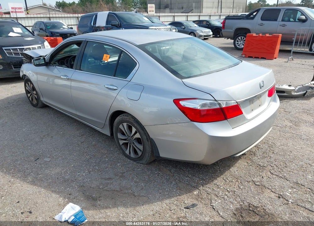 2015 HONDA ACCORD LX VIN: 1HGCR2F34FA137172