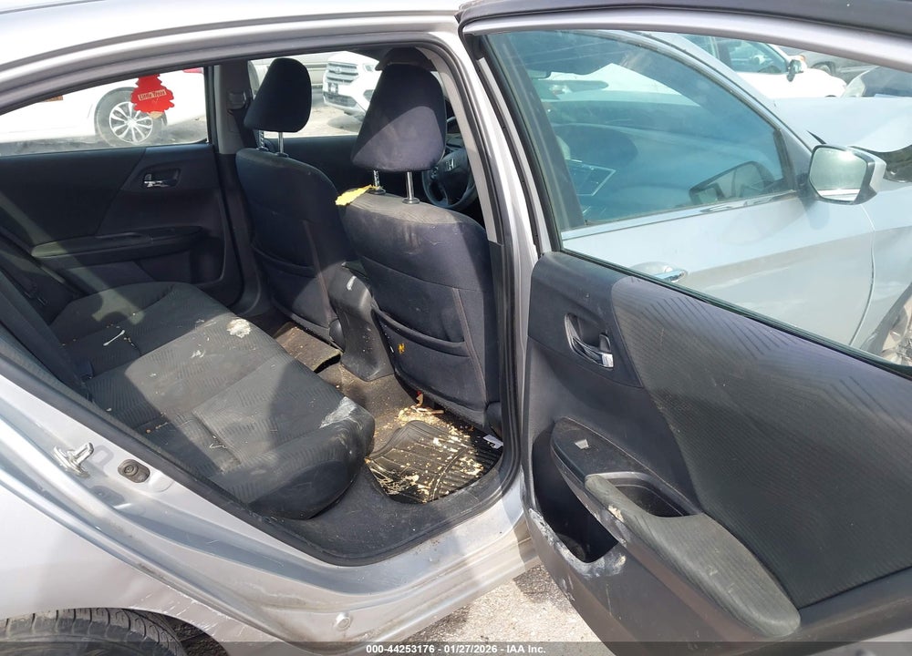 2015 HONDA ACCORD LX VIN: 1HGCR2F34FA137172
