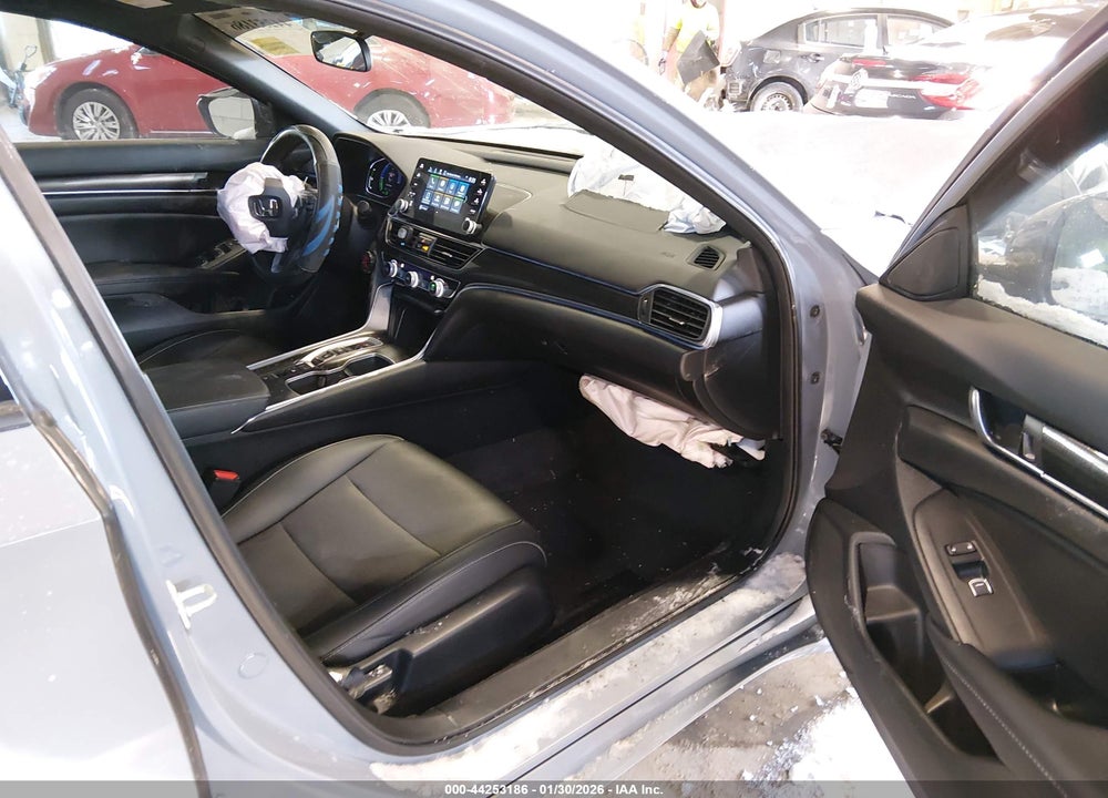2022 HONDA ACCORD HYBRID SPORT VIN: 1HGCV3F22NA038079