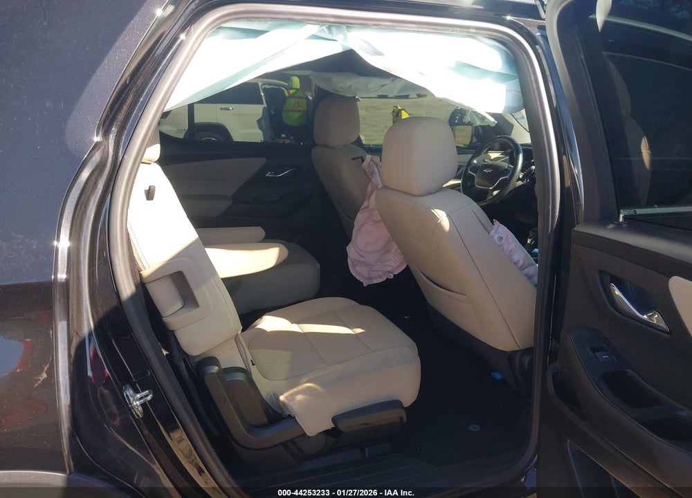 2022 CHEVROLET TRAVERSE FWD LT CLOTH VIN: 1GNERGKW8NJ157628