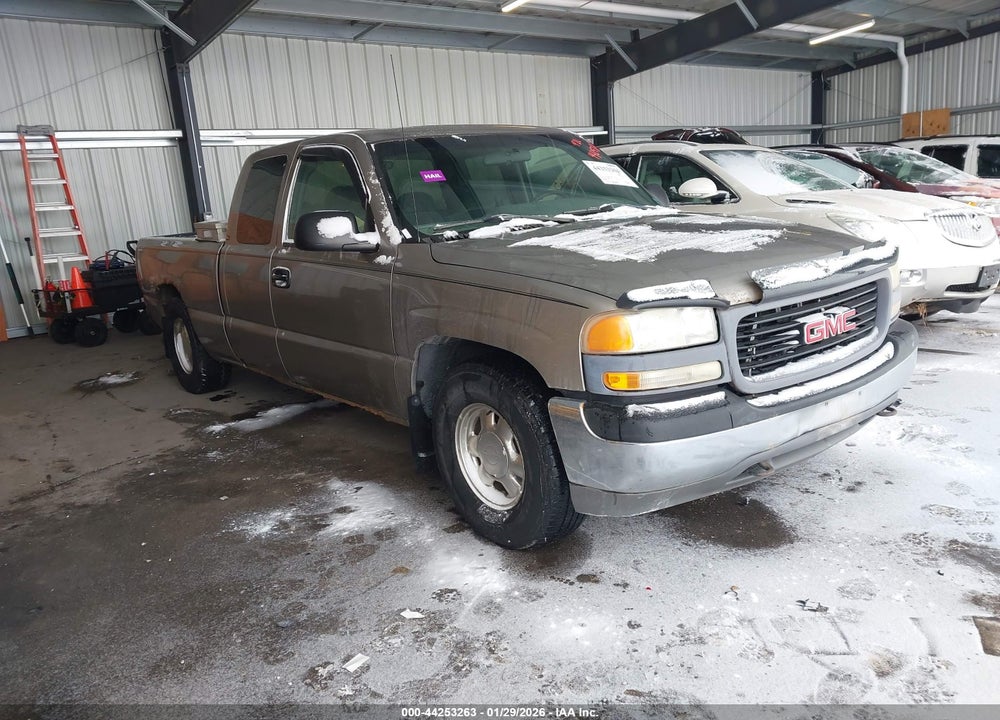 2001 GMC SIERRA 1500 SL VIN: 2GTEC19T511201737