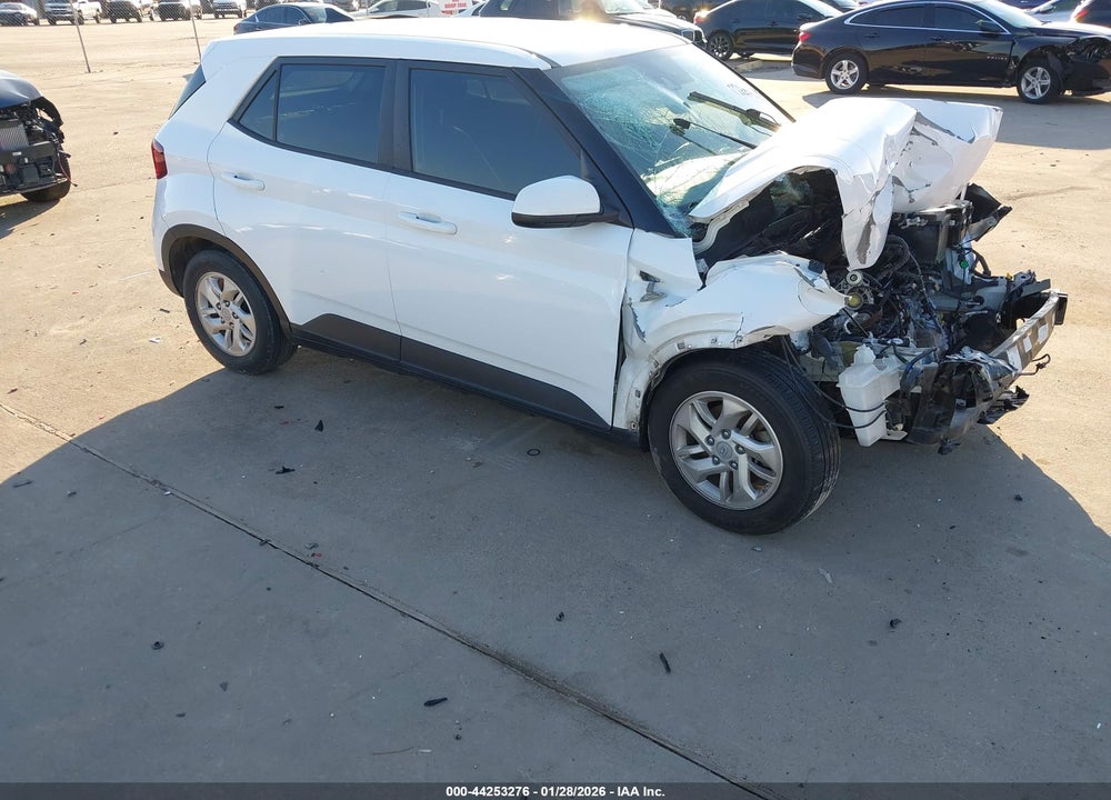 2021 HYUNDAI VENUE SE VIN: KMHRB8A39MU120110