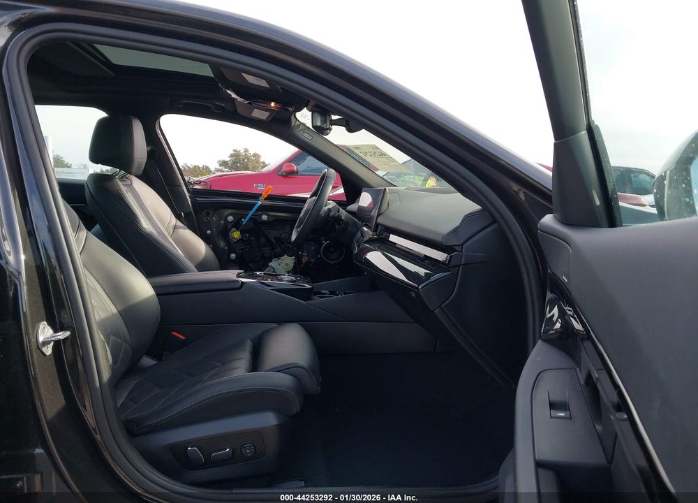 2024 BMW 530 I VIN: WBA43FJ08RCS33708