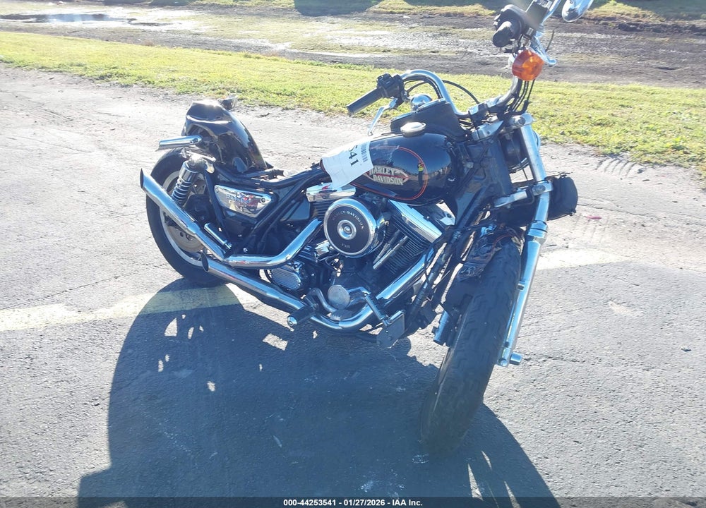 1992 HARLEY-DAVIDSON FXRS VIN: 1HD1EBL10NY122502