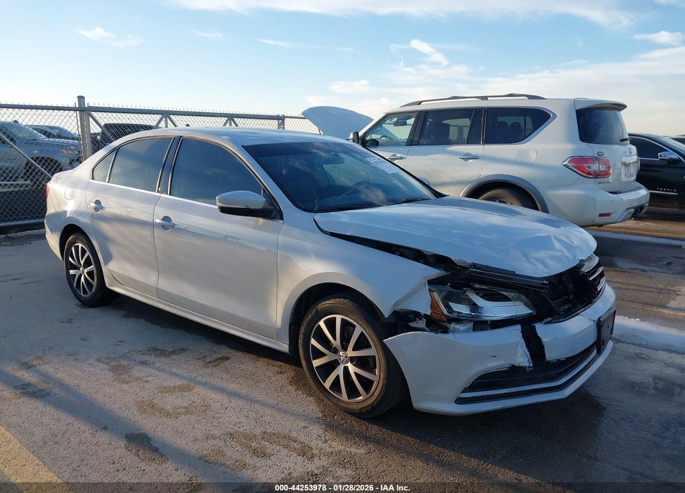 2017 VOLKSWAGEN JETTA 1.4T SE VIN: 3VWDB7AJ1HM312216