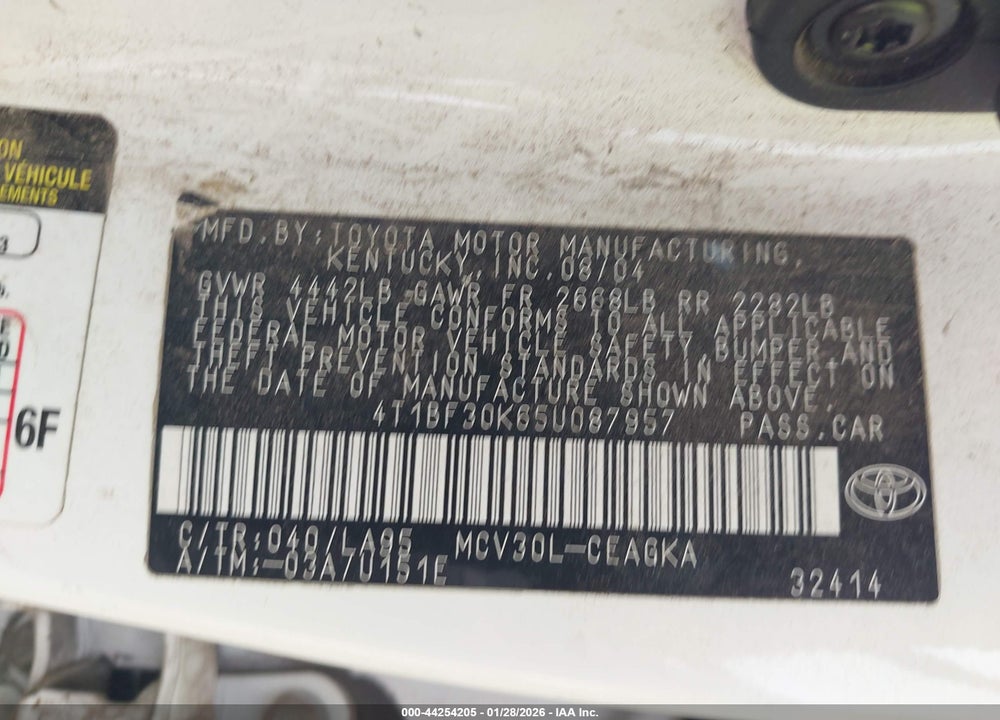 2005 TOYOTA CAMRY XLE V6 VIN: 4T1BF30K65U087957