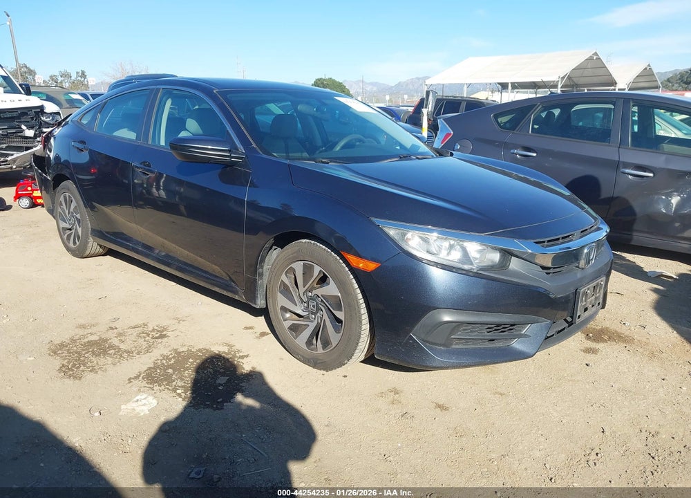 2018 HONDA CIVIC LX VIN: 2HGFC2F50JH501128