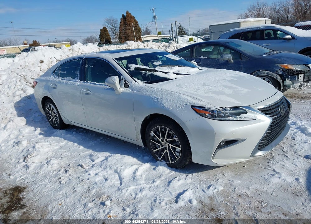 2016 LEXUS ES 350 VIN: JTHBK1GG4G2243660