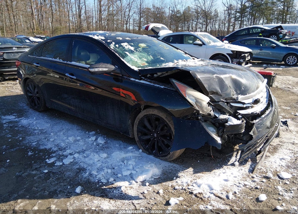 2013 HYUNDAI SONATA LIMITED 2.0T VIN: 5NPEC4AB4DH557152