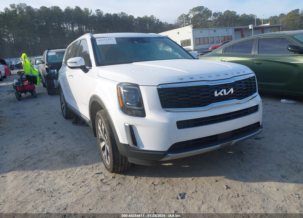 2022 KIA TELLURIDE S VIN: 5XYP64HC4NG199123