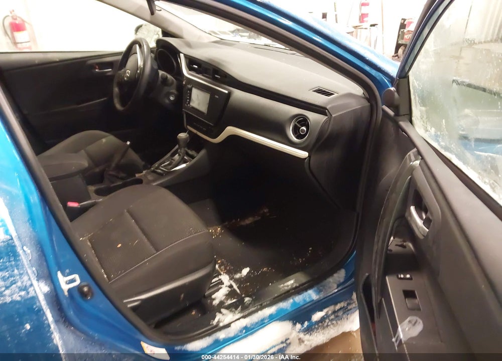 2017 TOYOTA COROLLA IM VIN: JTNKARJE3HJ540237