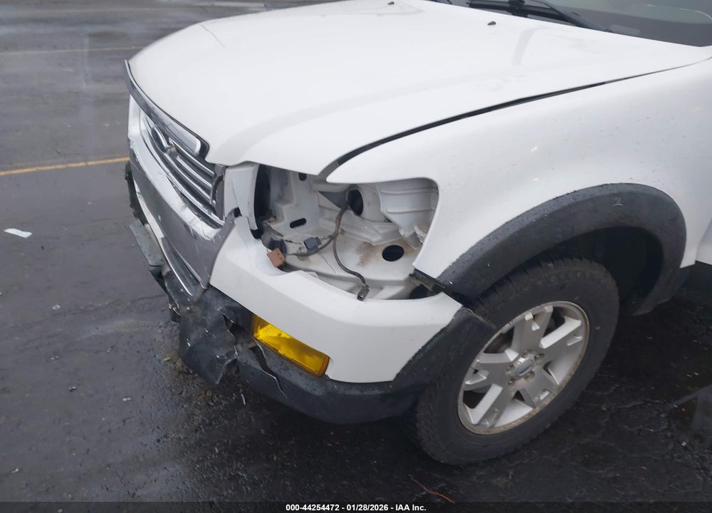 2009 FORD EXPLORER XLT VIN: 1FMEU73E69UA43317