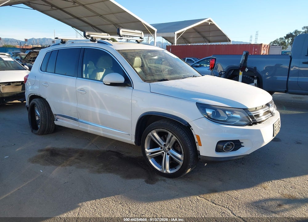 2014 VOLKSWAGEN TIGUAN R-LINE VIN: WVGBV3AX9EW011599