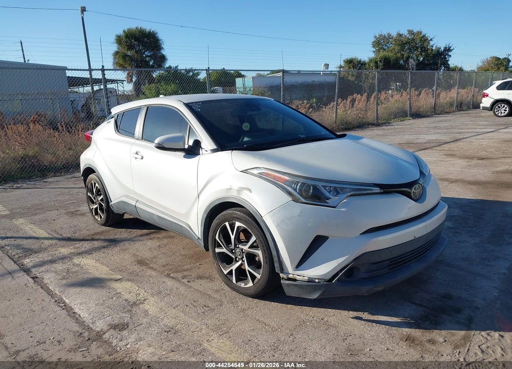 2018 TOYOTA C-HR XLE VIN: NMTKHMBX1JR009371