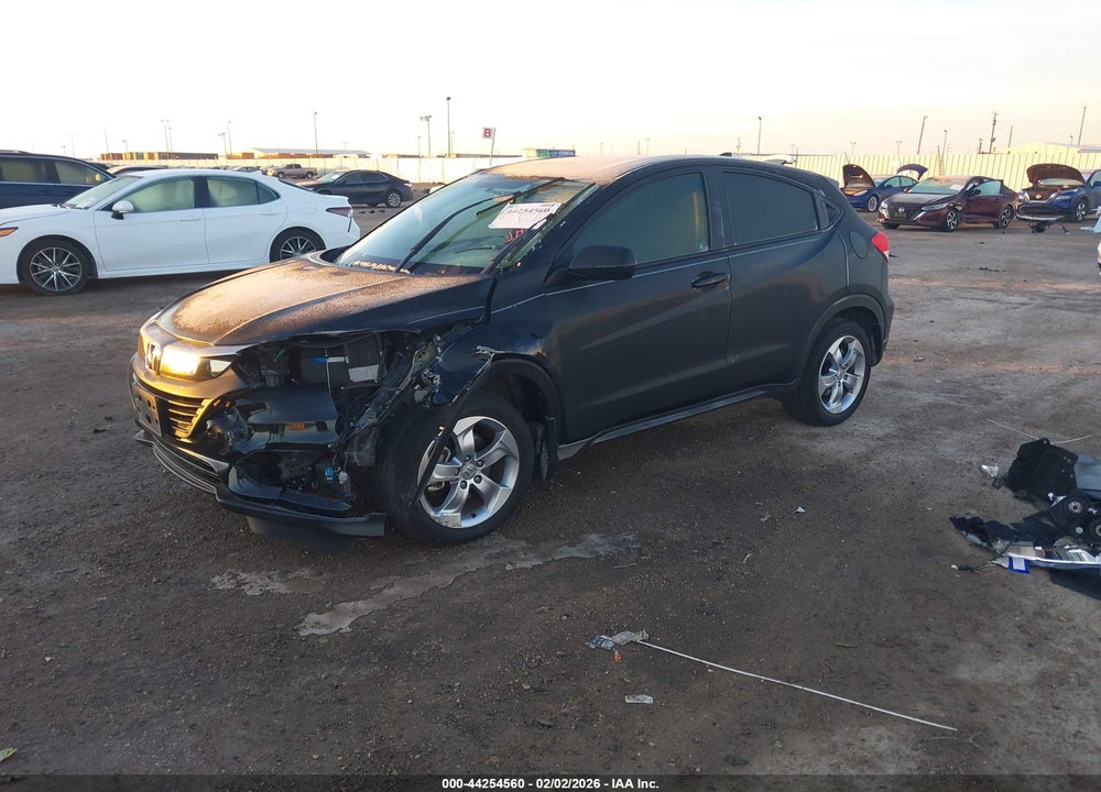 2022 HONDA HR-V 2WD LX VIN: 3CZRU5H38NM738425