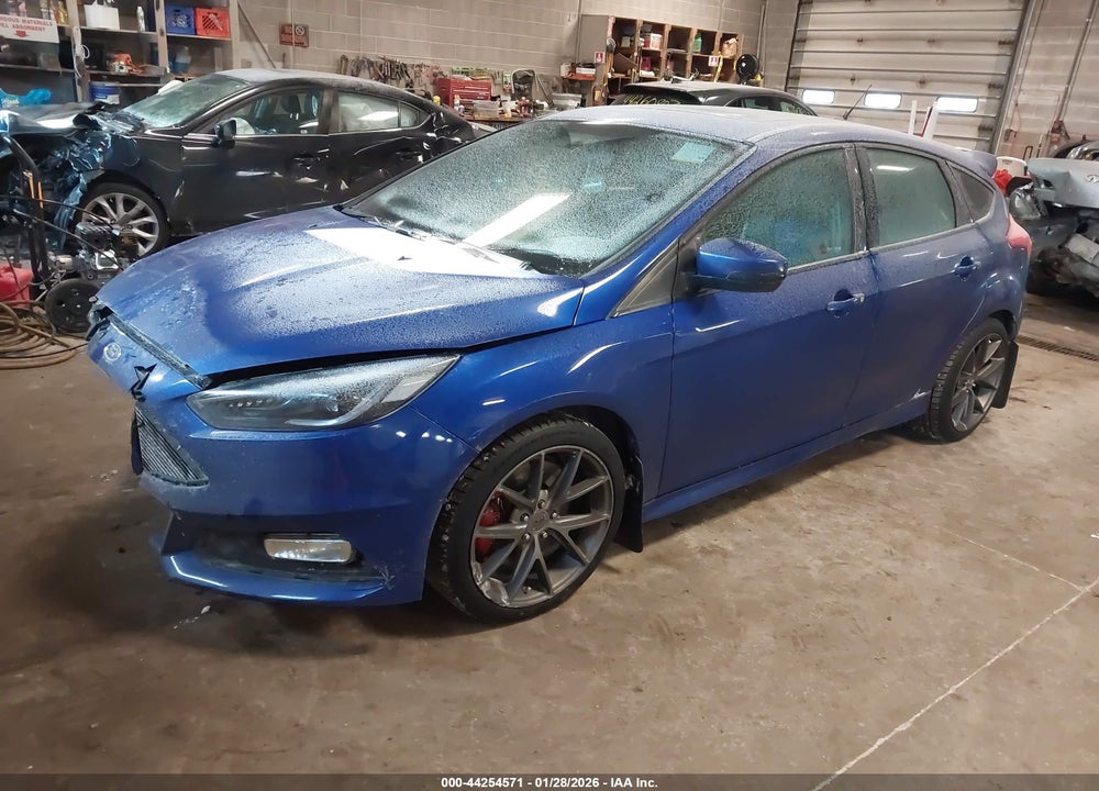 2015 FORD FOCUS ST VIN: 1FADP3L96FL229000