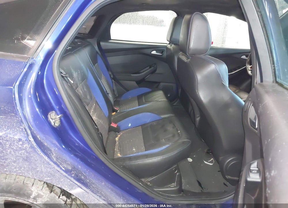 2015 FORD FOCUS ST VIN: 1FADP3L96FL229000