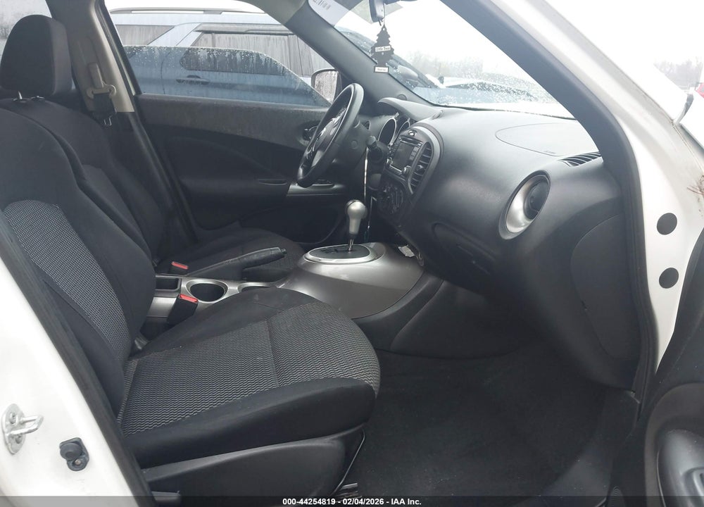 2015 NISSAN JUKE S VIN: JN8AF5MR7FT507241