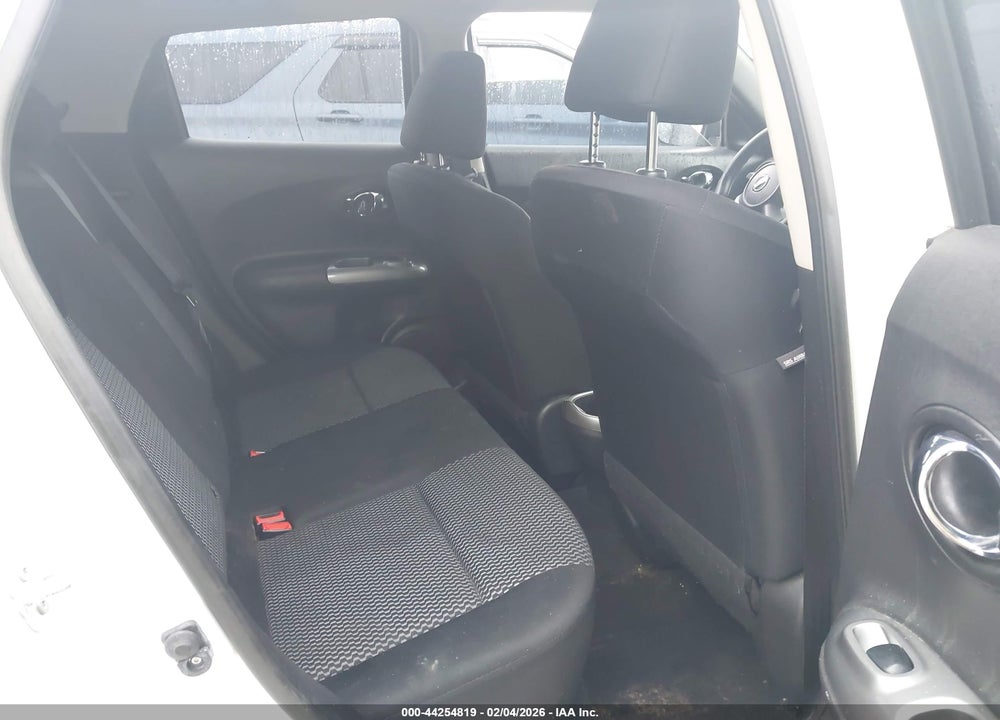 2015 NISSAN JUKE S VIN: JN8AF5MR7FT507241