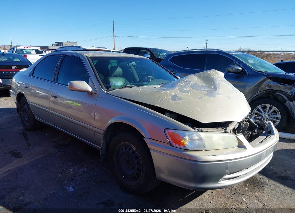 2001 TOYOTA CAMRY LE V6 VIN: JT2BF22K710330536
