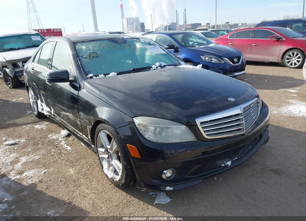 2010 MERCEDES-BENZ C-CLASS C 300 SPORT/LUXURY 4MATIC VIN: WDDGF8BBXAF435199
