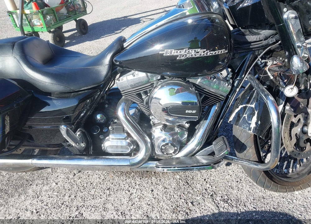 2016 HARLEY-DAVIDSON FLHXS STREET GLIDE SPECIAL VIN: 1HD1KRM13GB656499